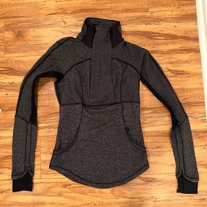 Lemon dark gray and black zip up